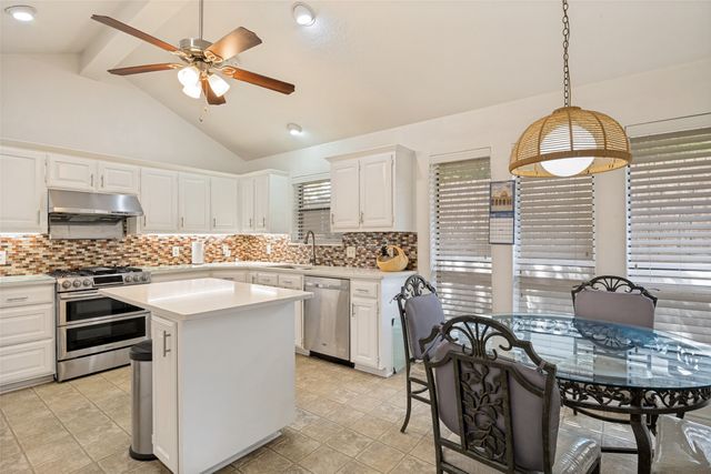 605 Woodway Lane, Richardson, TX 75081