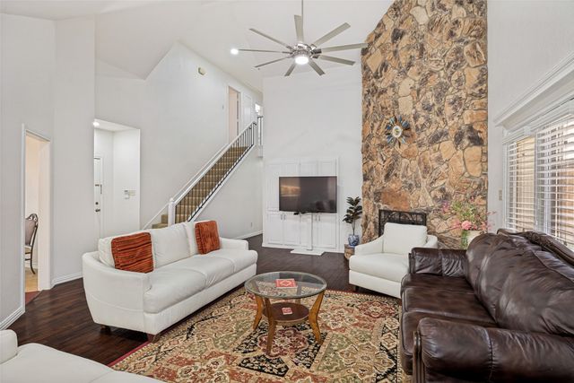 605 Woodway Lane, Richardson, TX 75081