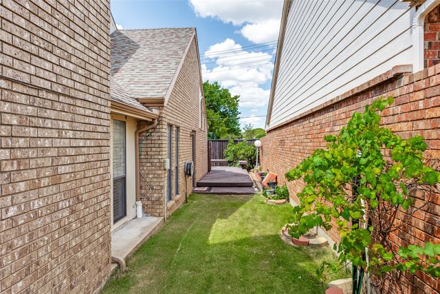 605 Woodway Lane, Richardson, TX 75081