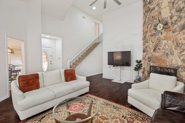 605 Woodway Lane, Richardson, TX 75081
