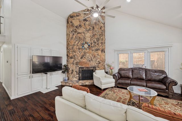 605 Woodway Lane, Richardson, TX 75081
