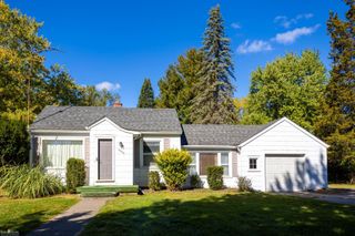 1560 S M 52 Highway, Owosso, MI 48867