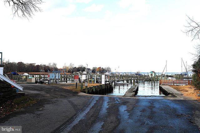 1160 SKYVIEW DR, Annapolis, MD 21409