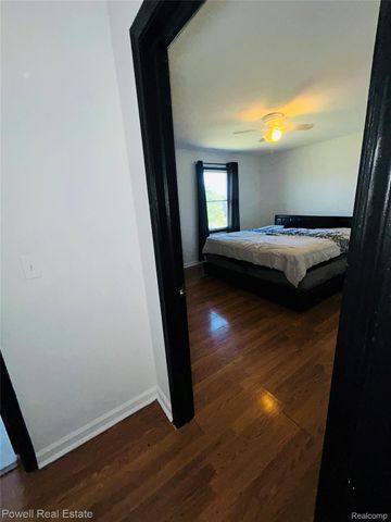 2335 Pebble Creek Drive N, Flint Charter Township, MI 48433
