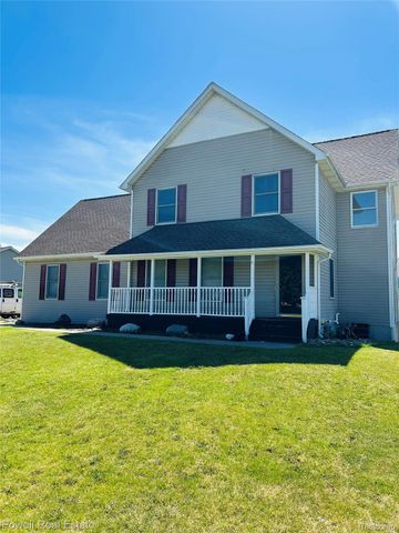2335 Pebble Creek Drive N, Flint Charter Township, MI 48433