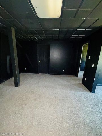 2335 Pebble Creek Drive N, Flint Charter Township, MI 48433