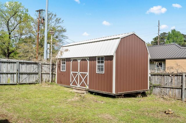 628 Pelphrey DR, Longview, TX 75604