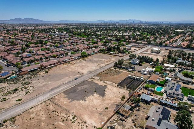 5795 Calverts Street, Las Vegas, NV 89130