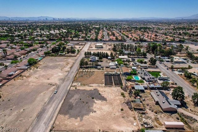 5795 Calverts Street, Las Vegas, NV 89130