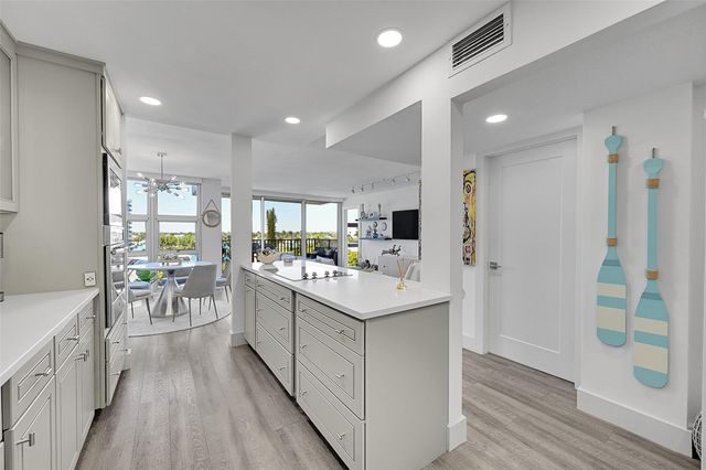 531 N Ocean Boulevard 601, Pompano Beach, FL 33062