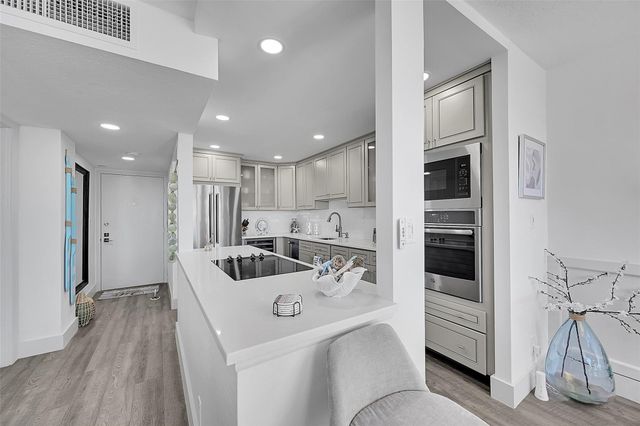 531 N Ocean Boulevard 601, Pompano Beach, FL 33062