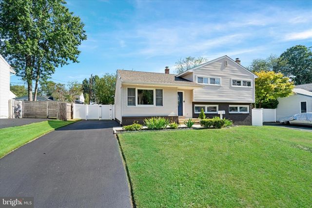 47 RUBY DR, Claymont, DE 19703