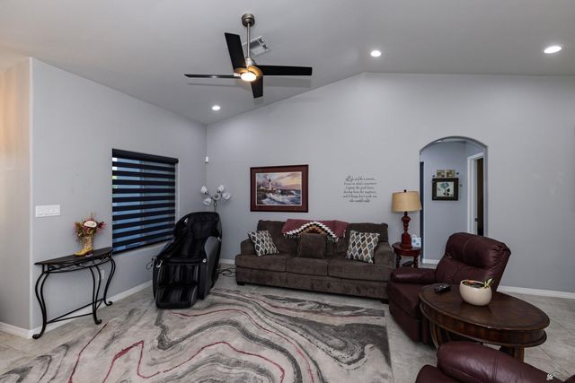 12530 E 48 Dr, Yuma, AZ 85367