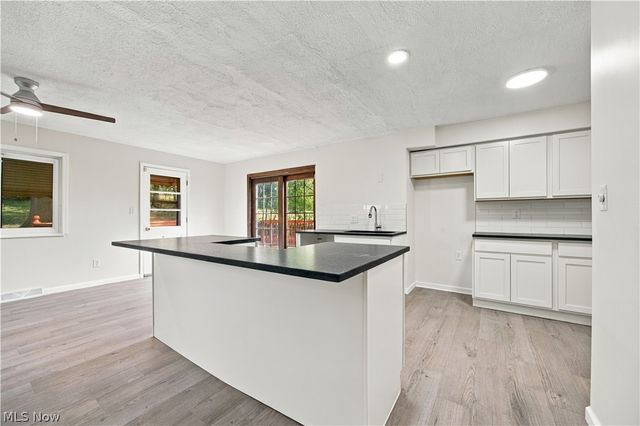 4929 E 81 Street, Garfield Heights, OH 44125