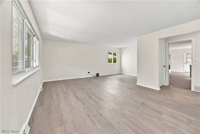 4929 E 81 Street, Garfield Heights, OH 44125