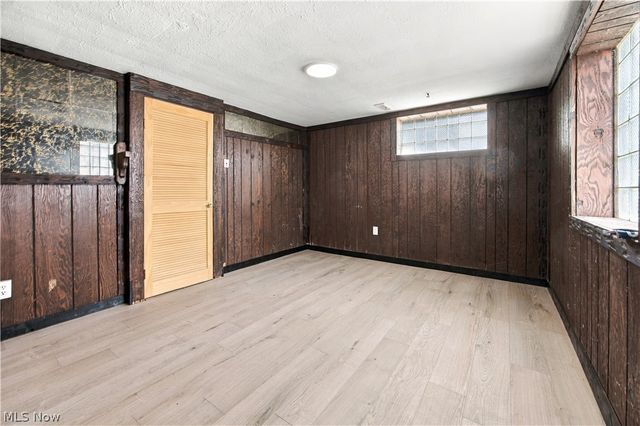 4929 E 81 Street, Garfield Heights, OH 44125