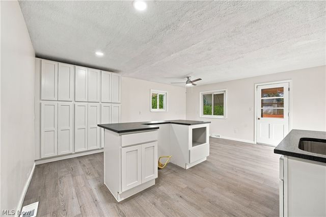 4929 E 81 Street, Garfield Heights, OH 44125