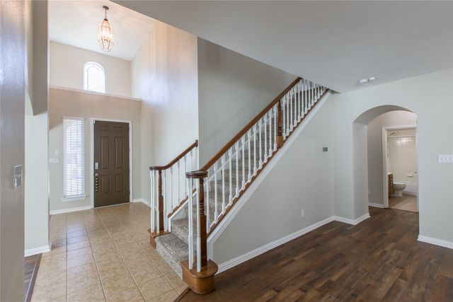 7909 Amesbury Lane, Rowlett, TX 75089