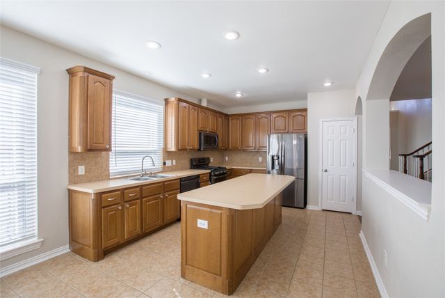 7909 Amesbury Lane, Rowlett, TX 75089