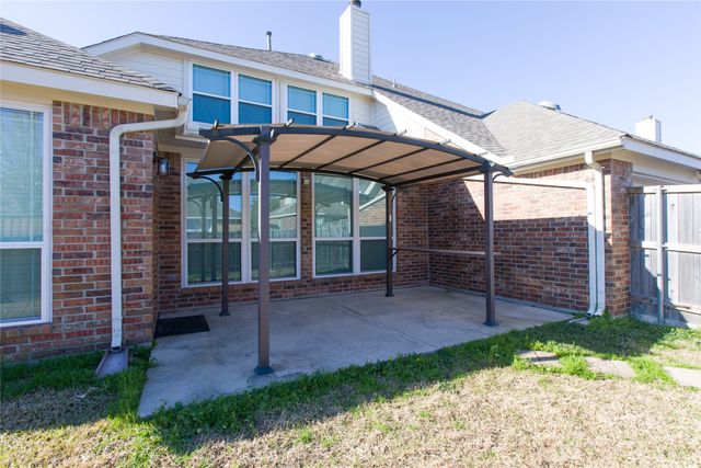 7909 Amesbury Lane, Rowlett, TX 75089