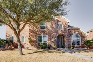 7909 Amesbury Lane, Rowlett, TX 75089