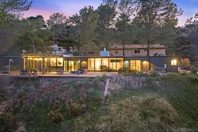 1234 Oribia Road, Del Mar, CA 92014