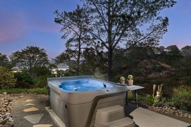 1234 Oribia Road, Del Mar, CA 92014