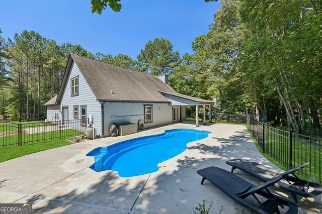 70 Knob Creek, Dawsonville, GA 30534
