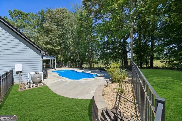 70 Knob Creek, Dawsonville, GA 30534