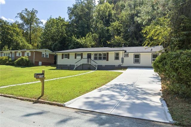 126 Meadow Park Lane SW, Atlanta, GA 30315