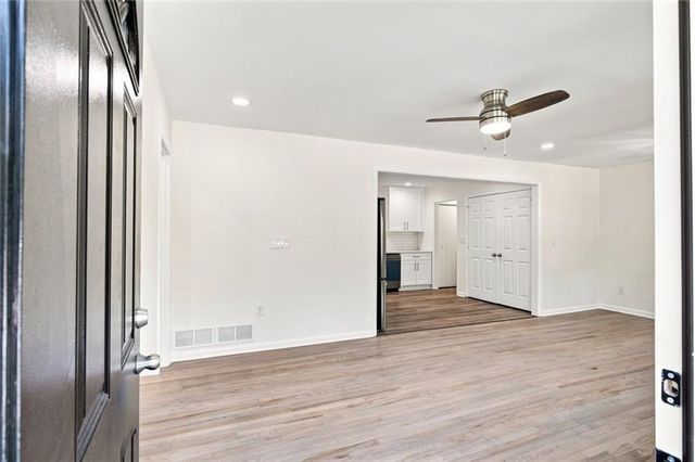 126 Meadow Park Lane SW, Atlanta, GA 30315
