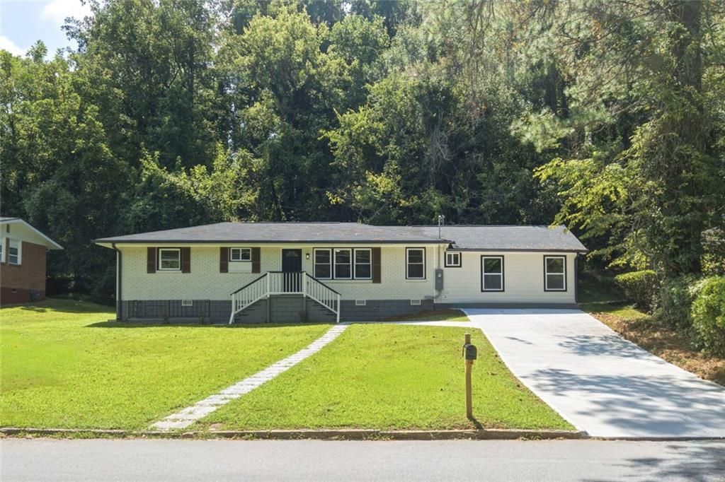 126 Meadow Park Lane SW, Atlanta, GA 30315