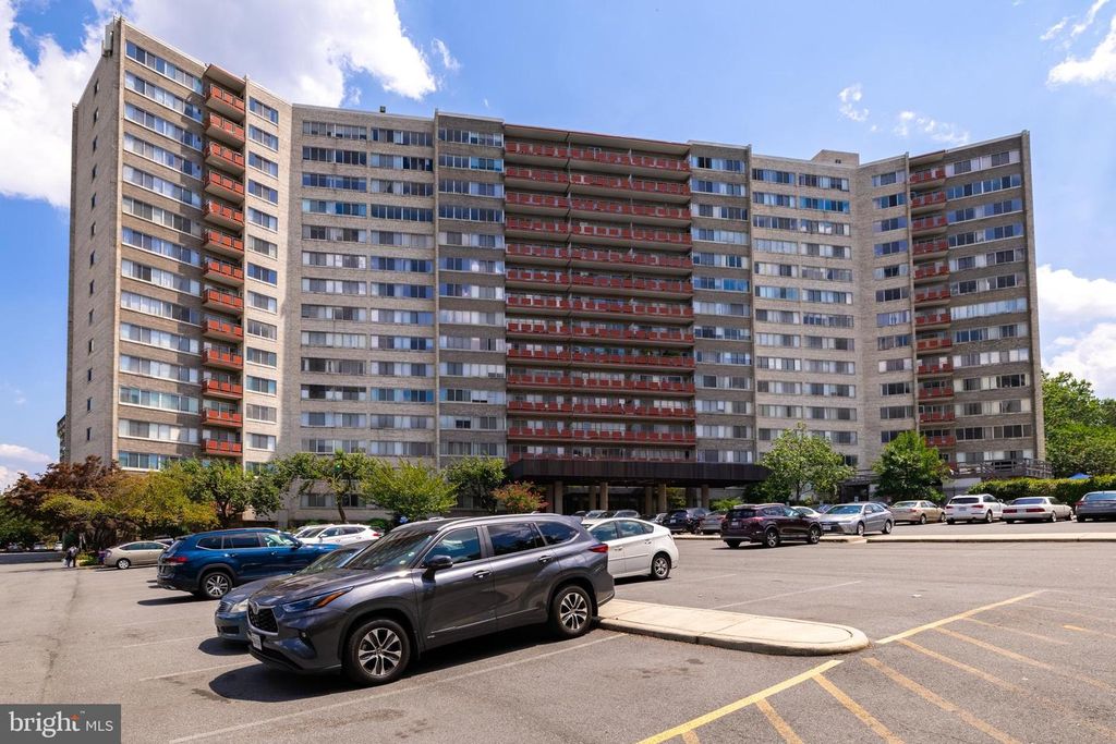 5340 HOLMES RUN PKWY #1119, Alexandria, VA 22304