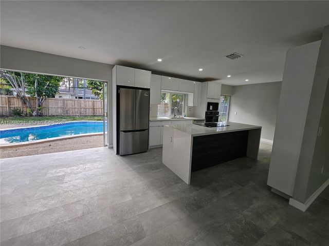 221 SW 53rd Avenue, Plantation, FL 33317
