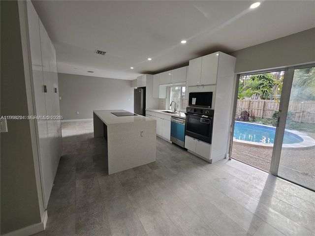 221 SW 53rd Avenue, Plantation, FL 33317