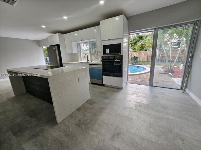 221 SW 53rd Avenue, Plantation, FL 33317