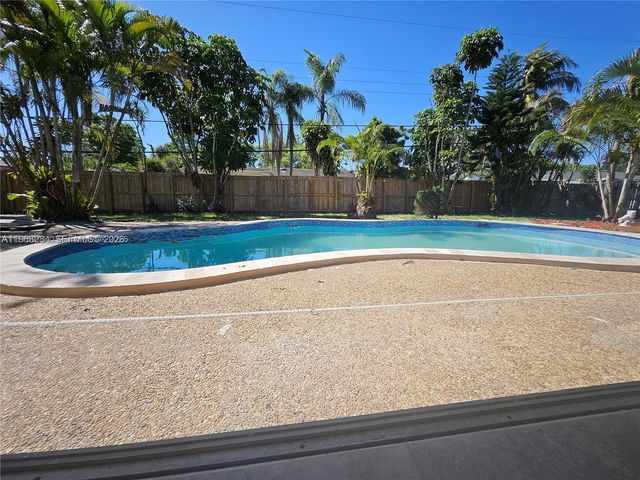 221 SW 53rd Avenue, Plantation, FL 33317