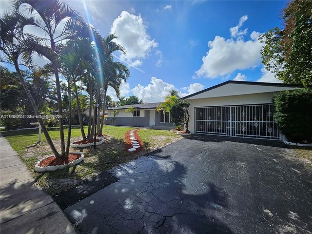 221 SW 53rd Avenue, Plantation, FL 33317
