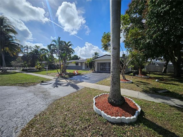 221 SW 53rd Avenue, Plantation, FL 33317