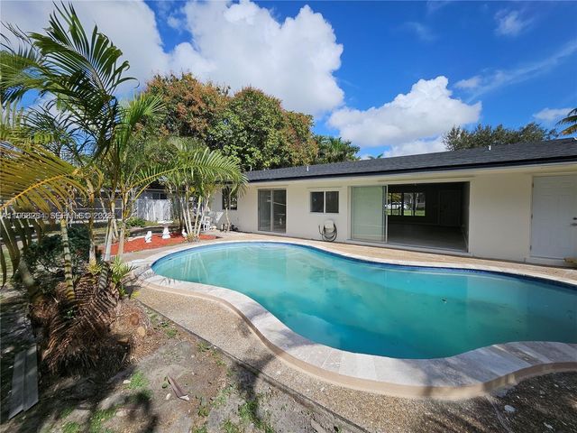 221 SW 53rd Avenue, Plantation, FL 33317
