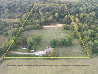 19407 Dawn Hill East Road, Gentry, AR 72734