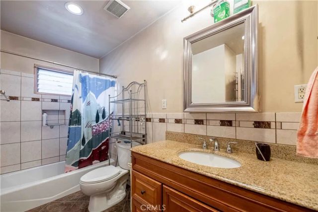 8531 Chimineas Avenue, Northridge, CA 91325