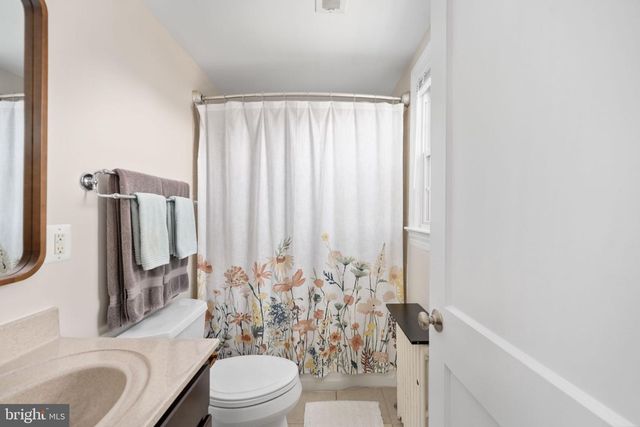 1503 STAFFORD AVE, Fredericksburg, VA 22401