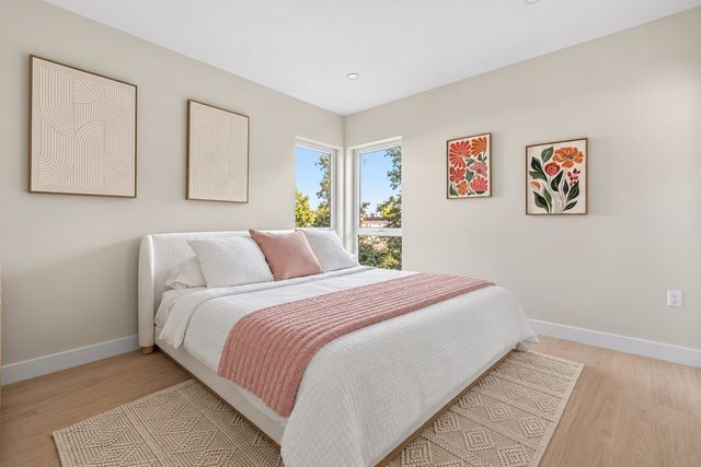 38 Old Colony Ave 201, Quincy, MA 02170