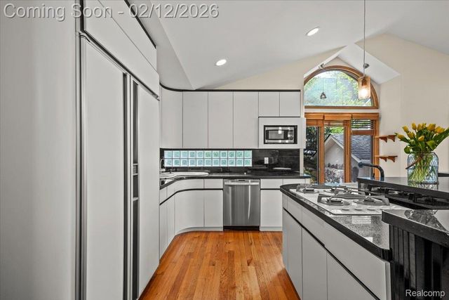 3337 ALCO Drive, Waterford Charter Township, MI 48329