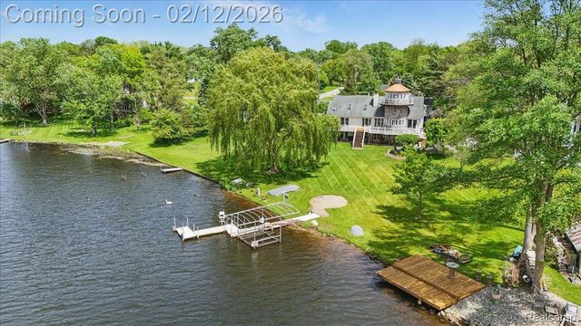 3337 ALCO Drive, Waterford Charter Township, MI 48329