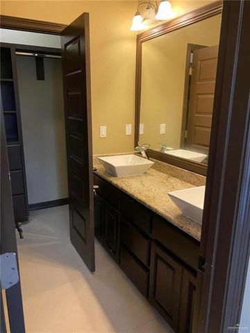 201 Teak Drive, Edinburg, TX 78541