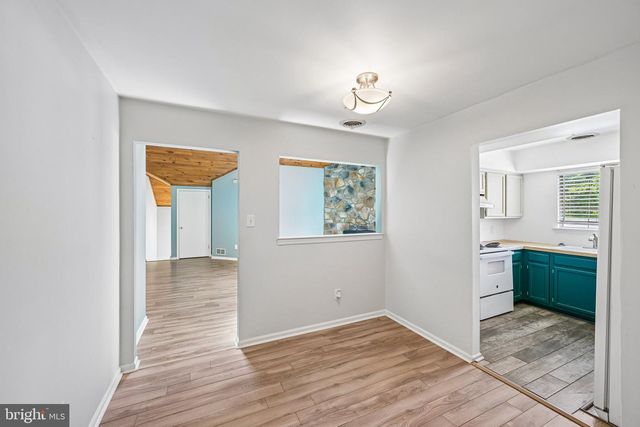 418 BROWN BRIAR CIR, Horsham, PA 19044