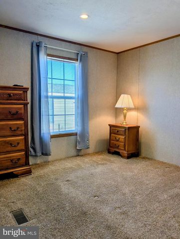 7 VISTA LN, Manheim, PA 17545