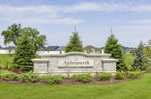 11211 Green Place, Winfield, IN 46307